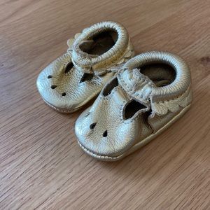 Freshly Picked Moccasin Shoes size 2
